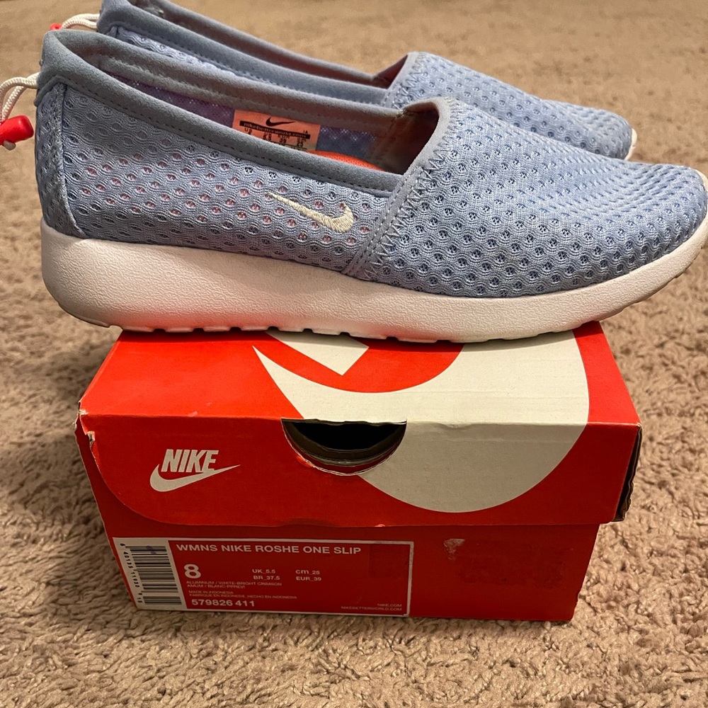 Women’s Nike Roshe One Slip One